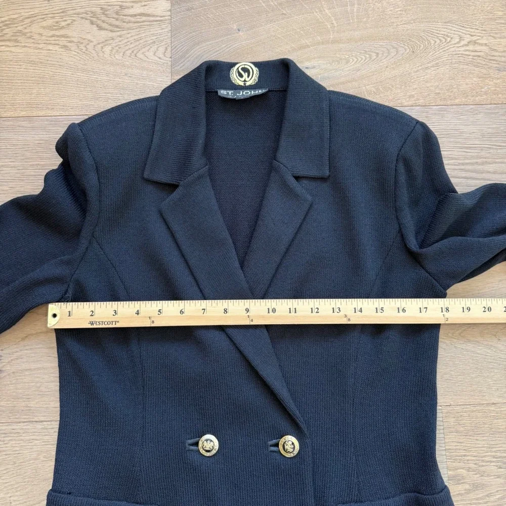 St. John Basics Black Santana Knit Double Breasted Gold Crest Button Blazer 6